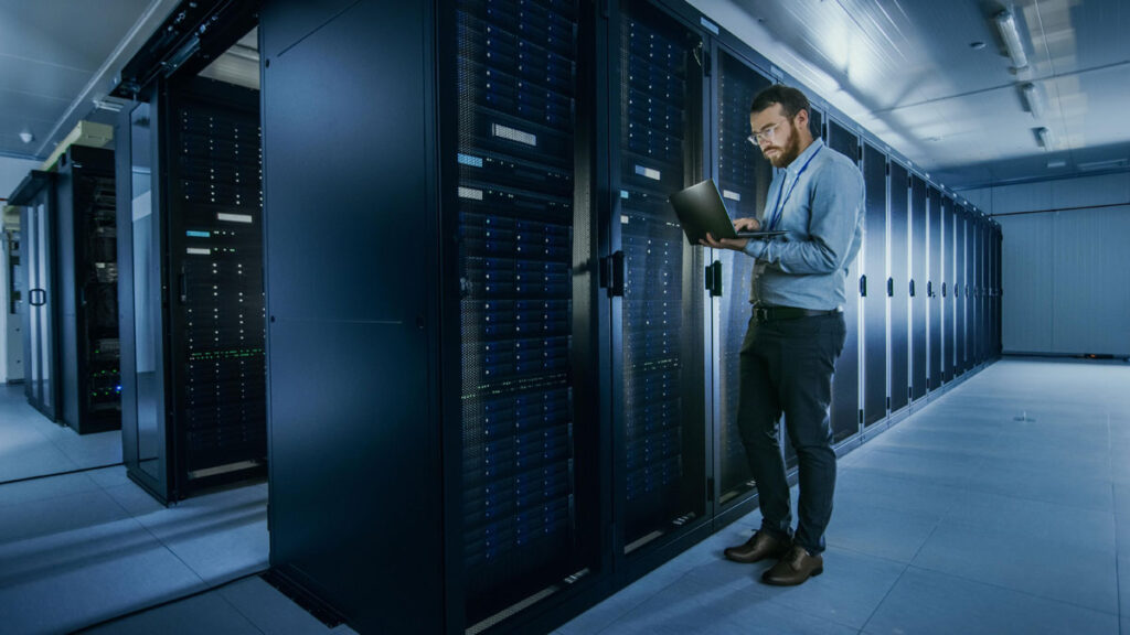 Data center cloud computing